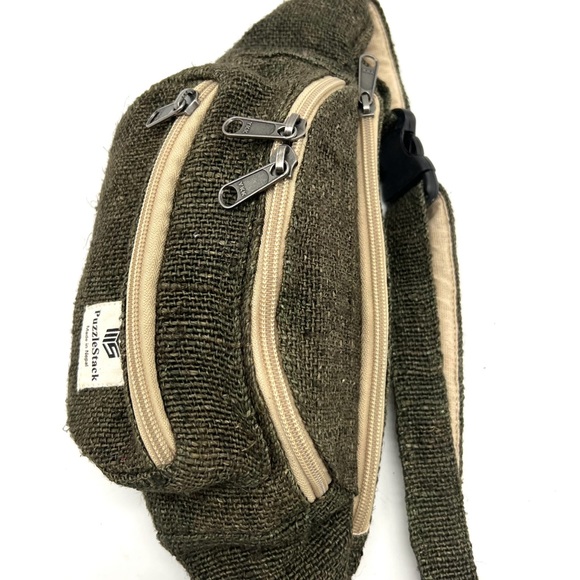 Sherpa Travel Hemp Fanny Pack Green - Picture 4 of 14